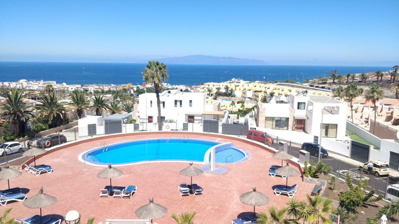 Appartement New Deluxe Stunned Seaview 2 Bed